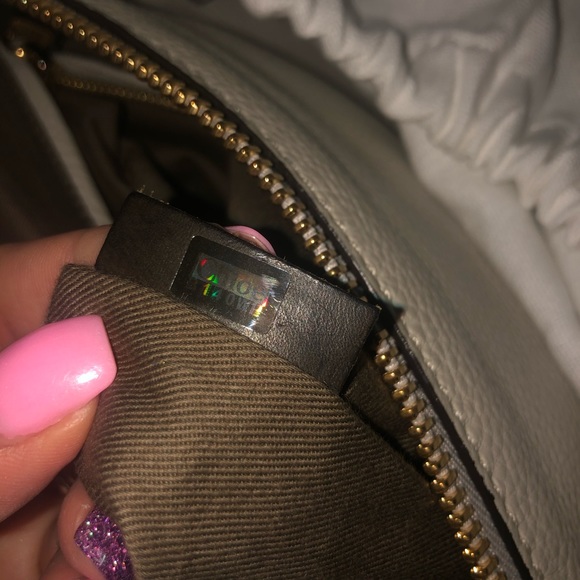 Chloe Marcie Large Satchel - Picture 8 of 8